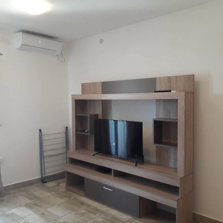 Apartmani Viza Risan Exterior photo
